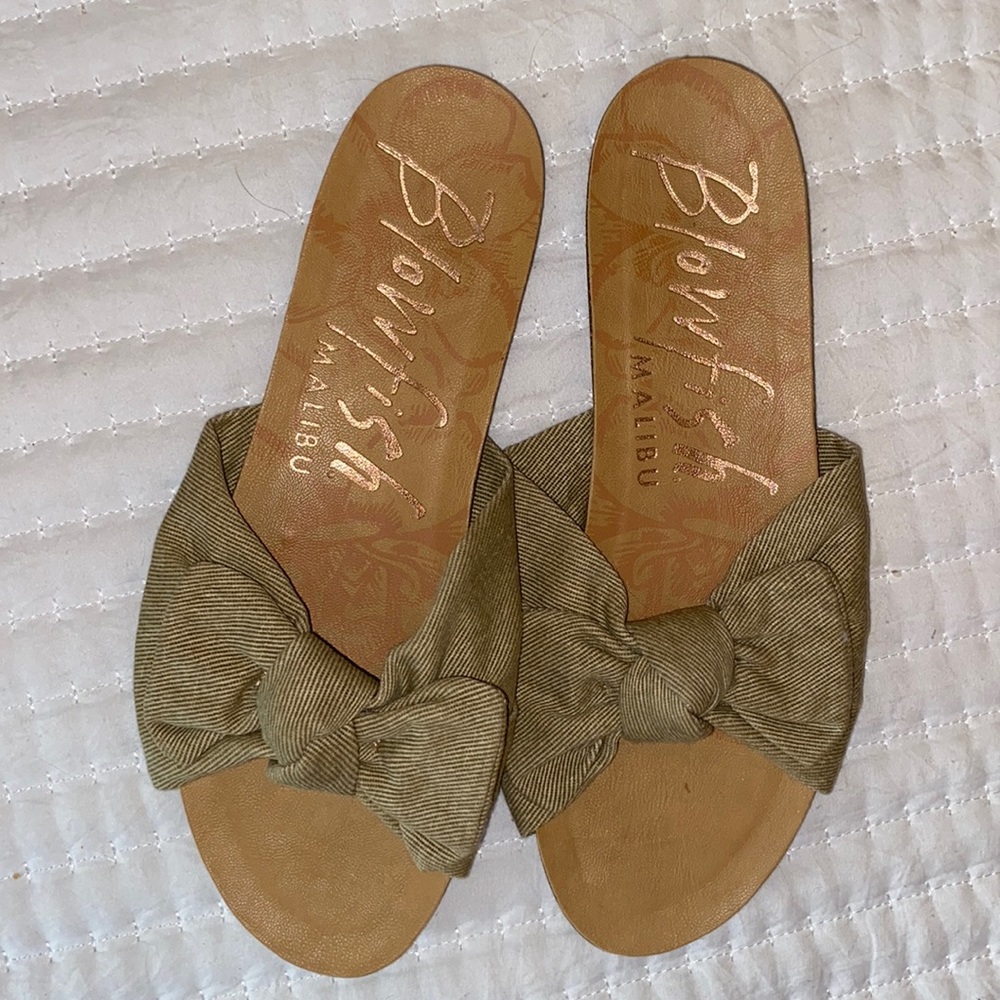 Blowfish Women’s 8.5 Sandals !